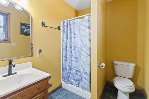 Bath - 7320 Long Pond Rd, Cable, OH 43009 photo 1 of 7