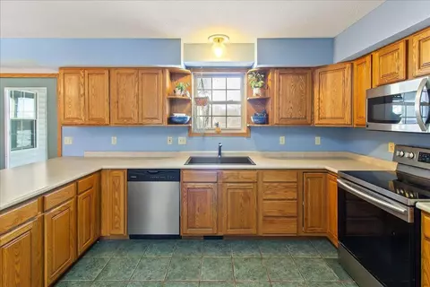 Kitchen - 7320 Long Pond Rd, Cable, OH 43009 photo 1 of 3