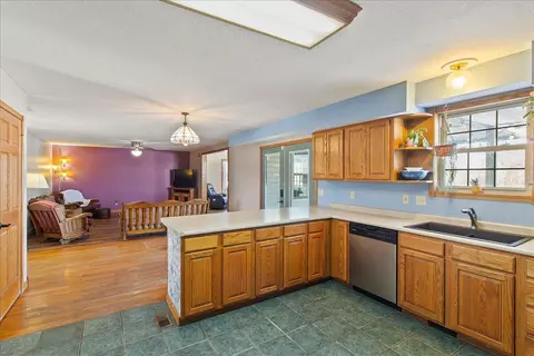 Kitchen - 7320 Long Pond Rd, Cable, OH 43009 photo 3 of 3