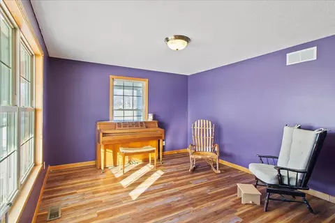 Living - 7320 Long Pond Rd, Cable, OH 43009 photo 4 of 4