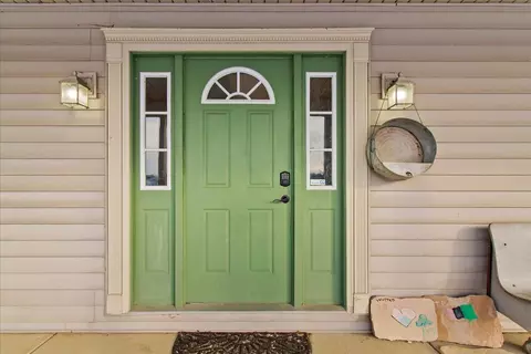 Entry Way - 7320 Long Pond Rd, Cable, OH 43009 photo 1 of 6