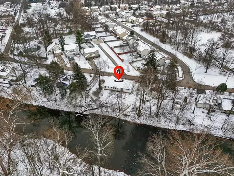5561 Walnut View Blvd, Columbus, OH 43230