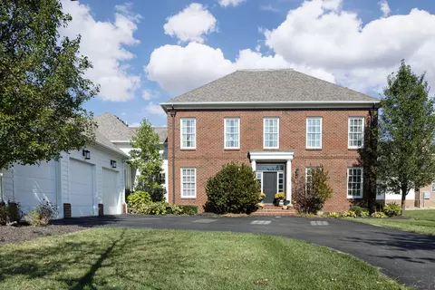 7030 Hanbys Loop, New Albany, OH 43054