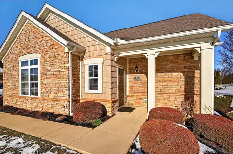 5162 Hayden Woods Ln #22, Hilliard, OH 43026