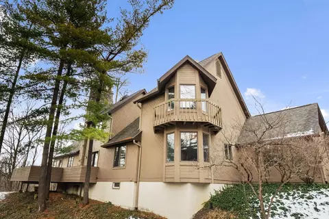 110 Whieldon Ln, Columbus, OH 43085