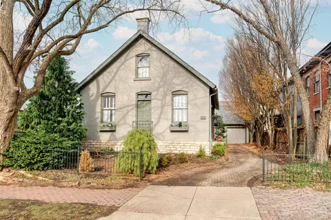 242 E Sycamore St, Columbus, OH 43206