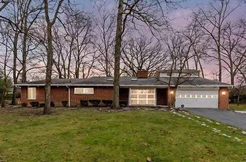 6637 Merwin Rd, Columbus, OH 43235