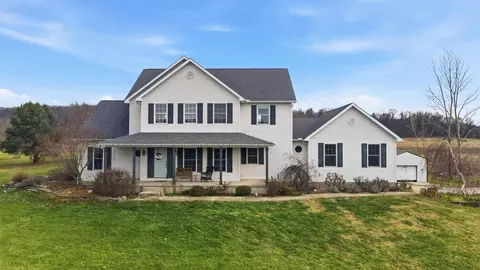 18550 Winchester Rd, Ashville, OH 43103