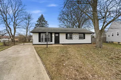 60 Benson Ct, Groveport, OH 43125