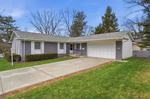472 Blandings Ct, Worthington, OH 43085