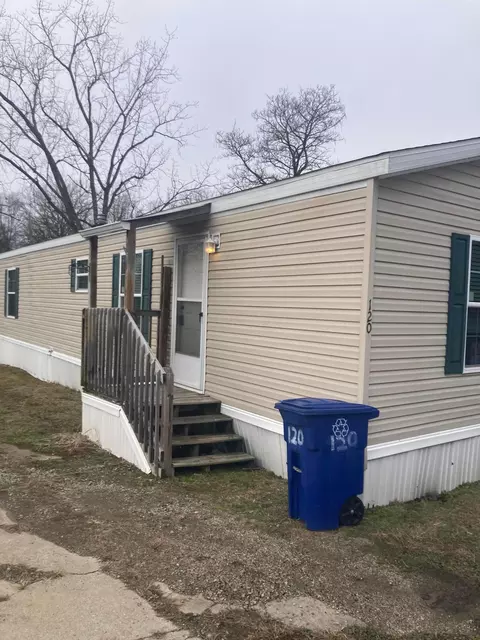 1000 W Main St #120, West Jefferson, OH 43162