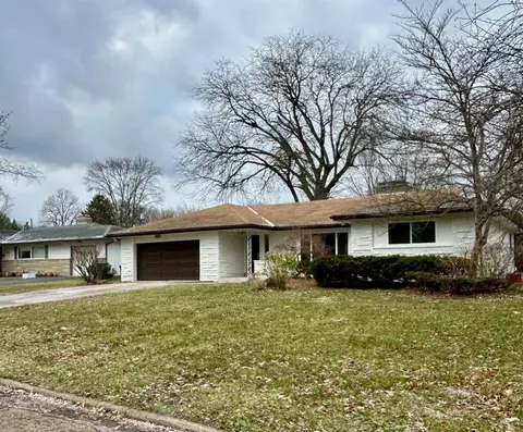 2956 Castlewood Rd, Columbus, OH 43209
