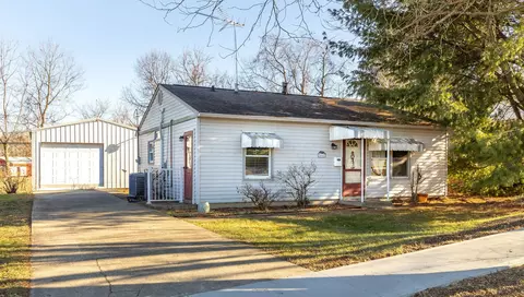 664 N Shoshone Dr, Lancaster, OH 43130