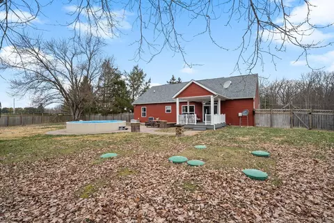 Exterior - 2961 Warrensburg Rd, Delaware, OH 43015 photo 5 of 17