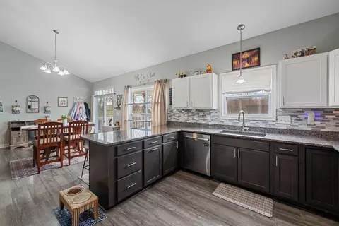 Kitchen - 2961 Warrensburg Rd, Delaware, OH 43015 photo 4 of 4