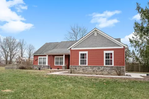 Exterior - 2961 Warrensburg Rd, Delaware, OH 43015 photo 3 of 17
