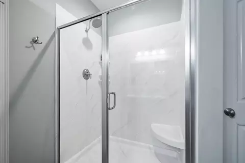 Bath - 2961 Warrensburg Rd, Delaware, OH 43015 photo 1 of 3