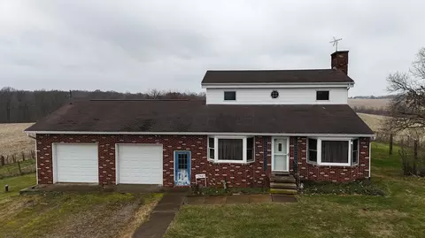 12943 Cooksey Rd NE, Utica, OH 43080