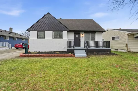 686 French Dr, Columbus, OH 43228