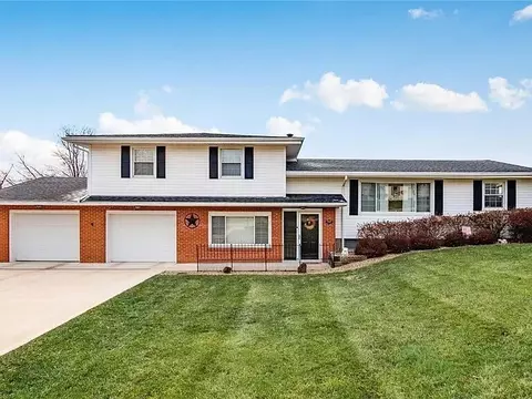 350 Walker Dr, Zanesville, OH 43701