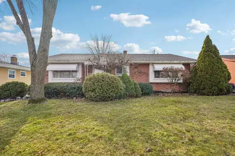2711 Suann Ave, Grove City, OH 43123
