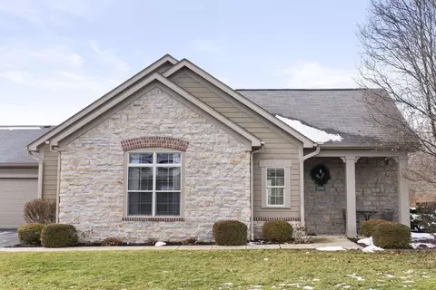 7055 Falls View Cir, Delaware, OH 43015