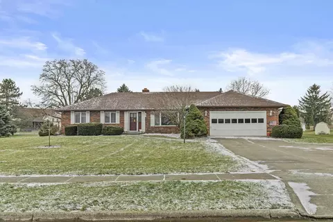 334 Thames Ct, London, OH 43140
