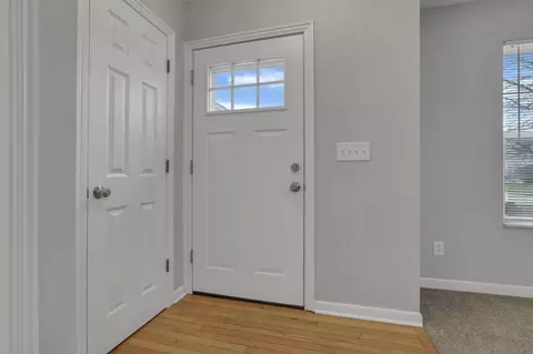 8749 Paulden Ct, Lewis Center, OH 43035