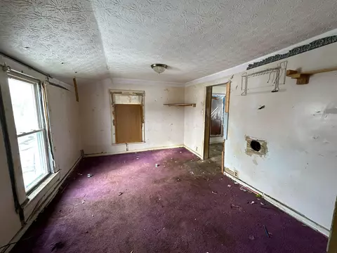 Bedroom - 334 Eagle Ave, Lancaster, OH 43130 photo 3 of 4