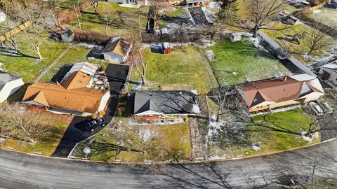 95 Goldengate Dr, Dayton, OH 45459