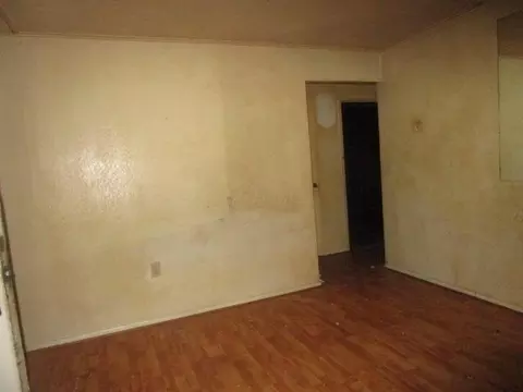 513 E 7th St, Waverly, OH 45690 photo 6