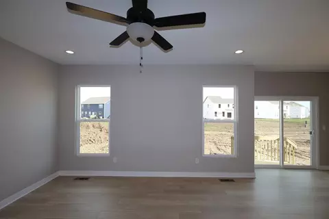 Living - 1609 Kenneth Dr, Delaware, OH 43015 photo 1 of 3