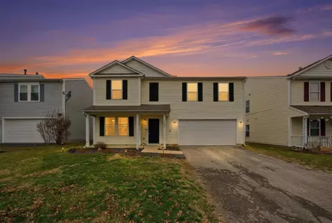 7502 Canal Highlands Blvd, Canal Winchester, OH 43110