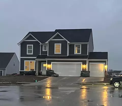 416 Lukes Cir, London, OH 43140
