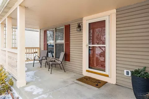 Exterior - 142 Kettering Bnd, Delaware, OH 43015 photo 3 of 5