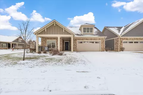 8306 Adare Ln, Dublin, OH 43017