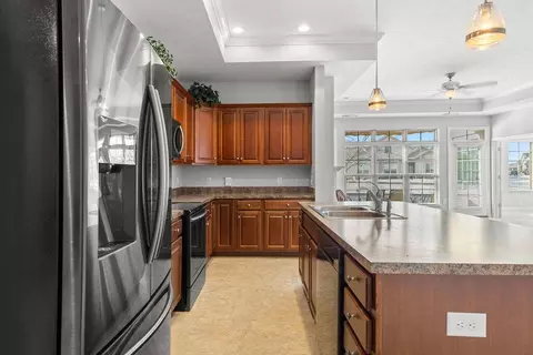 310 Stoneshire Loop, Pataskala, OH 43062 photo 5