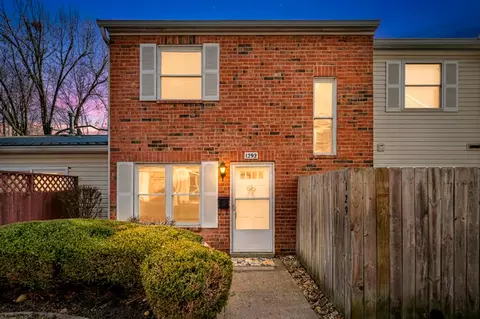 1292 Lowland Ct #98, Columbus, OH 43204