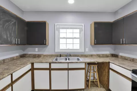 Kitchen - 665 E Main St, Newark, OH 43055 photo 5 of 5