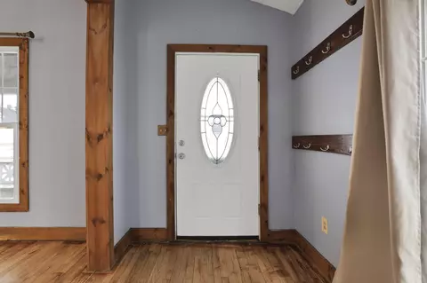 Entry Way - 665 E Main St, Newark, OH 43055 photo 1 of 4