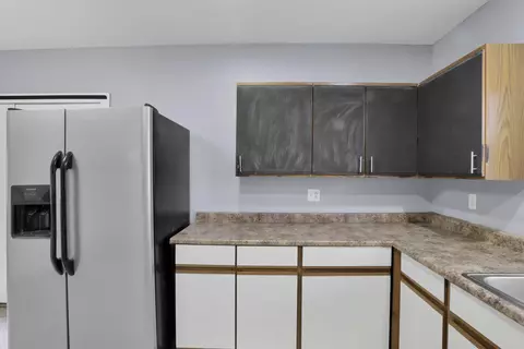 Kitchen - 665 E Main St, Newark, OH 43055 photo 3 of 5