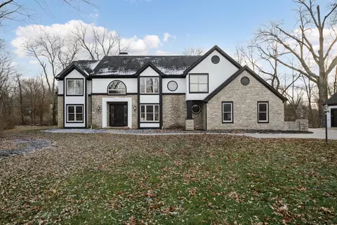 9044 Esin Ct, Powell, OH 43065