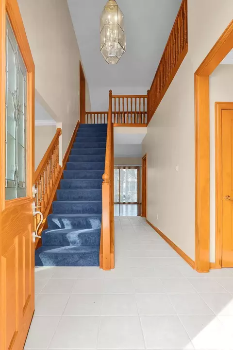 Entry Way - 7886 Nassau Loop, Dublin, OH 43017 photo 3 of 4