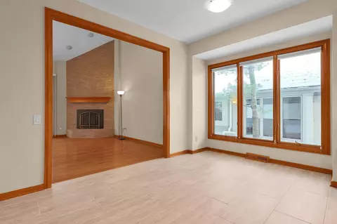 Living - 7886 Nassau Loop, Dublin, OH 43017 photo 7 of 10