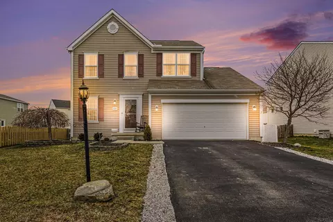 124 Plantain Dr, Etna, OH 43062