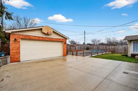 1046 Fruitland Rd, Springfield, OH 45503 photo 16