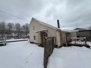 11705 Tunnel Hill Rd, Crooksville, OH 43731