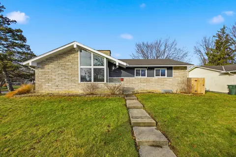 5577 Cherrywood Rd, Columbus, OH 43229