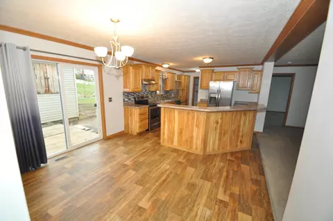307 Harris St, Philo, OH 43771 photo 9