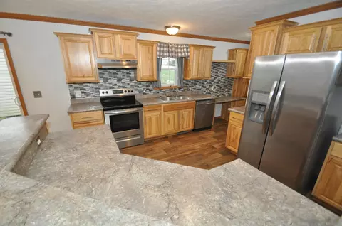 307 Harris St, Philo, OH 43771 photo 7